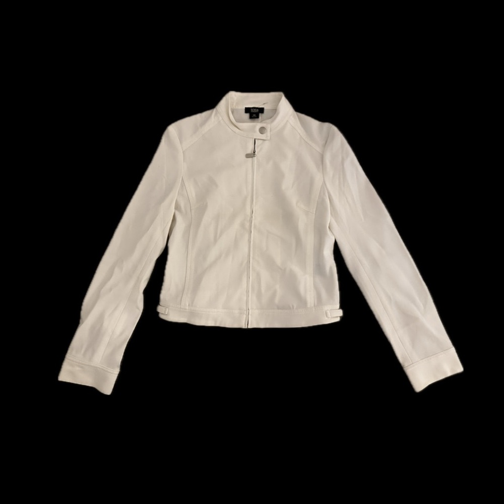 Soda Exchange Short Blazer